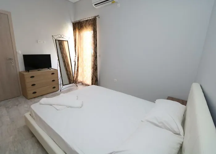 Molly Apartments